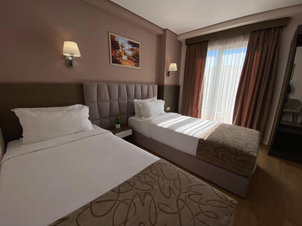 Doanesia Premium Hotel & Spa Tirana Exterior photo